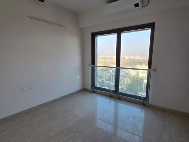 Flat for rent in Bandra East, Mumbai