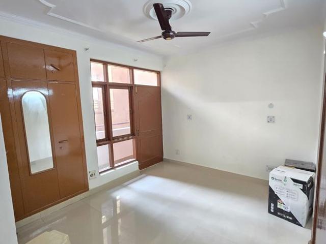 Flat for rent in Dwarka, Delhi