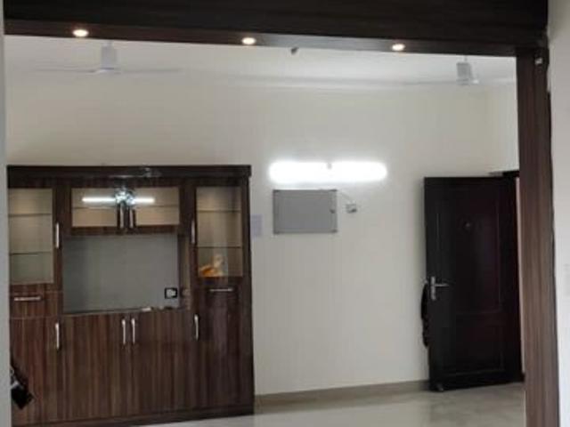 Flat for rent in Shanti VIhar, Gurugram