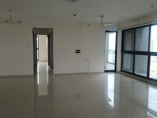 Flat for rent in Paranjape's Broadway, Pune