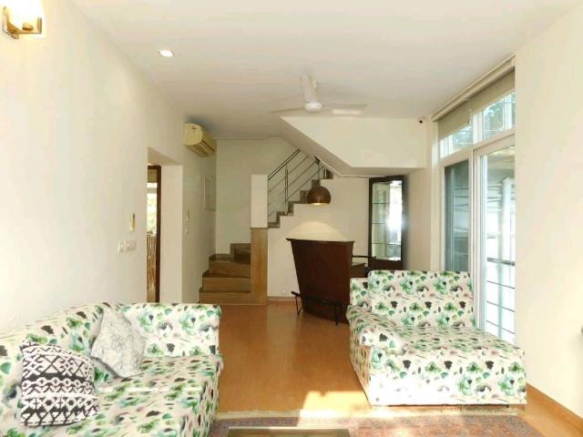 Flat for rent in Vasant Vihar, Delhi