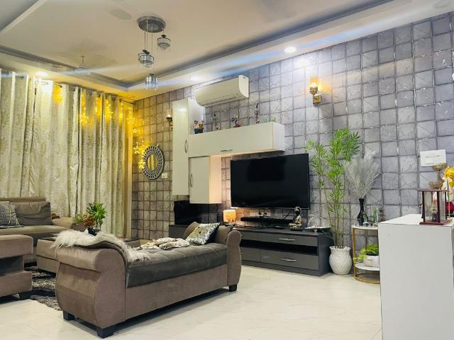 Flat for rent in Vibhuti Khand, Lucknow