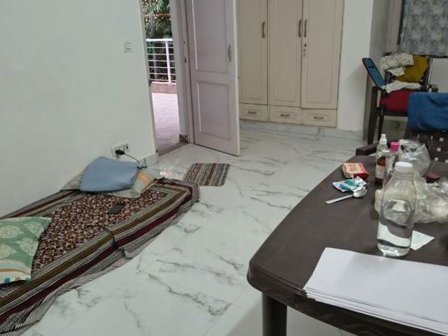 Flat for rent in Sarita Vihar, Delhi