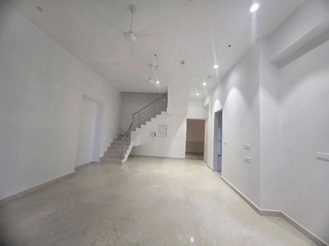 Flat for rent in Lower Parel, Mumbai City District