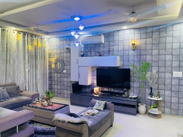Flat for rent in Vibhuti Khand, Lucknow