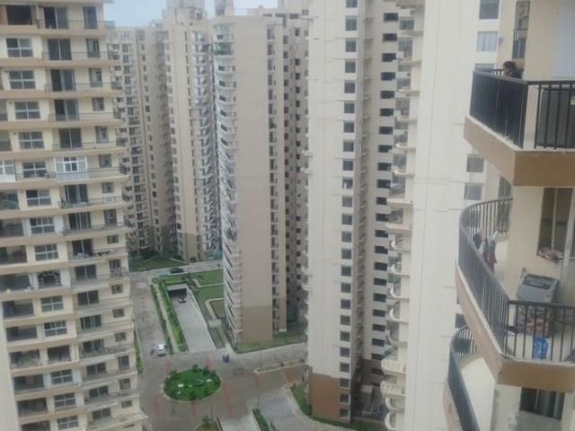 Flat for rent in Sector 100, Noida