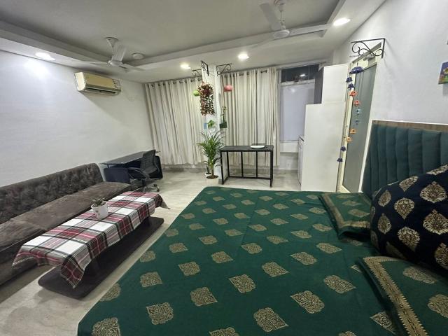 Property for rent in Deri