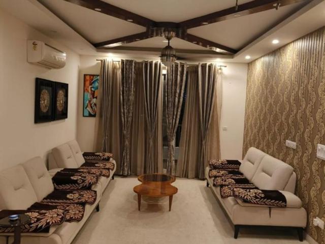 Flat for rent in Gurgaon, Gurugram