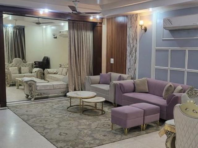 Property for rent in Sector 50, Noida