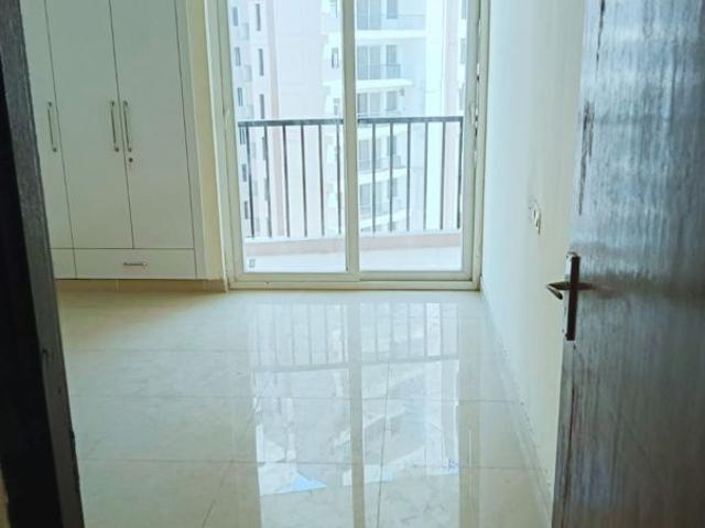 Flat for rent in Hazipur, Noida