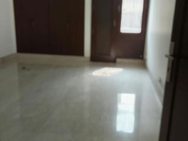 Property for rent in Krishna Nagar, Delhi