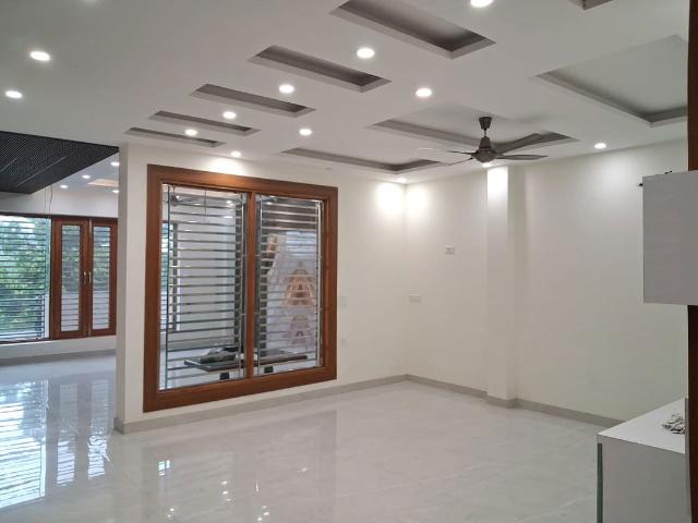 Property for rent in Sector 92, Noida
