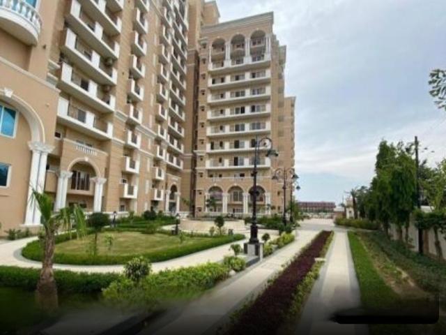 Flat for rent in बड़ा भरवांरा, Lucknow