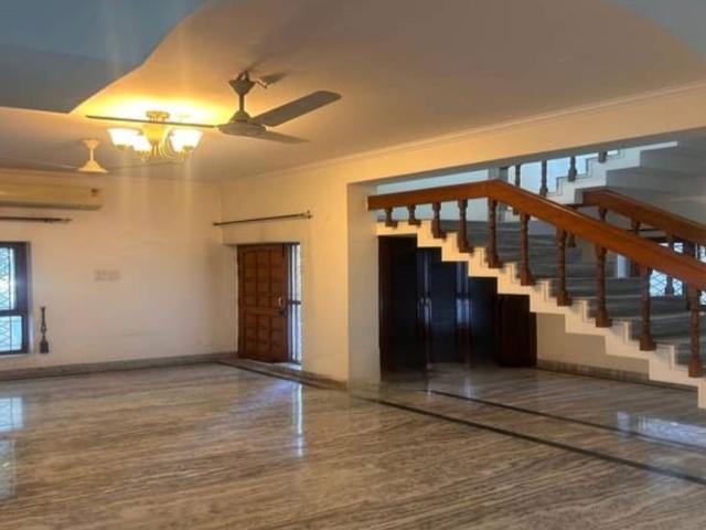 Villa for rent in Vishwas Khand, Lucknow