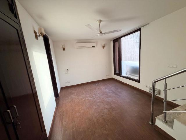 Property for rent in Defence Colony, Delhi