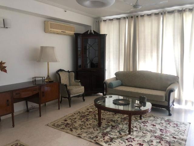 Flat for rent in Nirvana Country, Gurugram