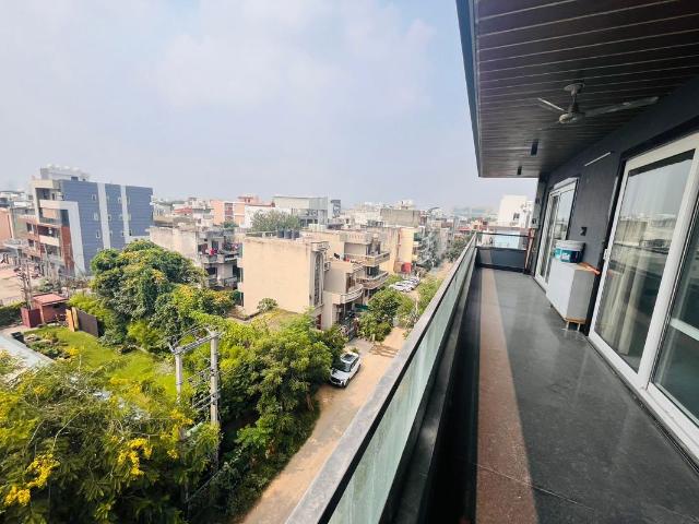 Property for rent in Housing Board Colony, Gurugram
