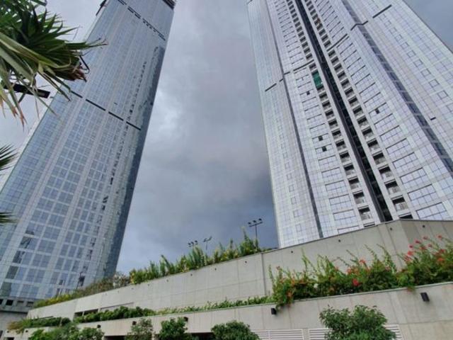 Flat for rent in Parel, Mumbai City District