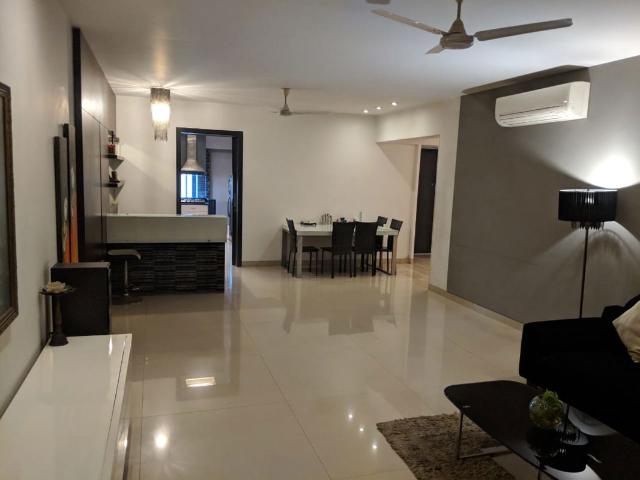 Flat for rent in Versova, Mumbai