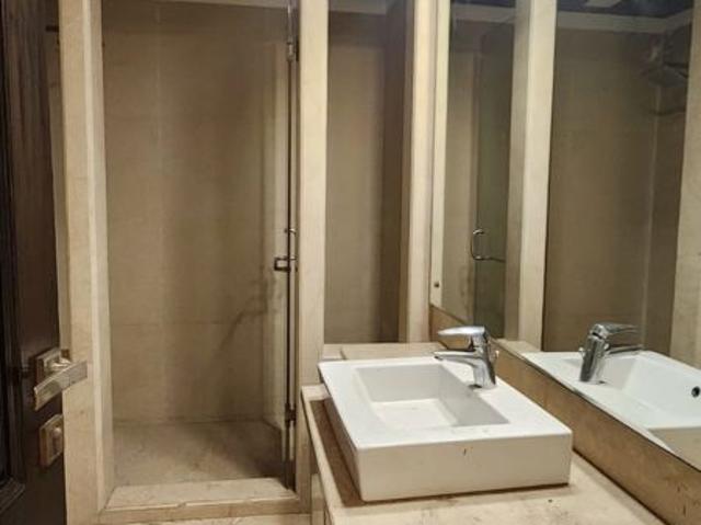 Property for rent in Moti Bagh, Delhi
