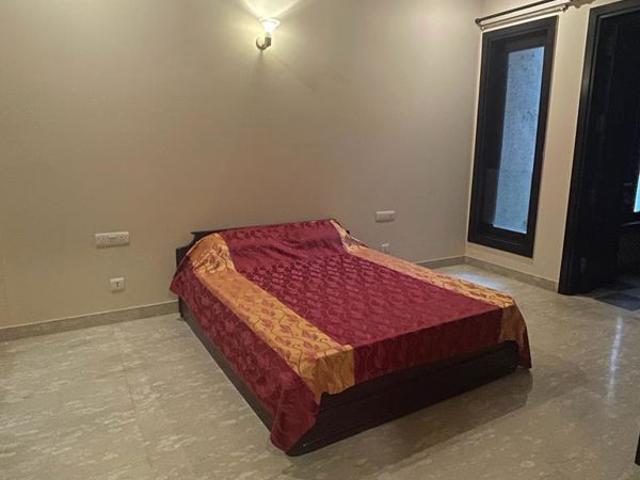 Flat for rent in Vasant Vihar, Delhi