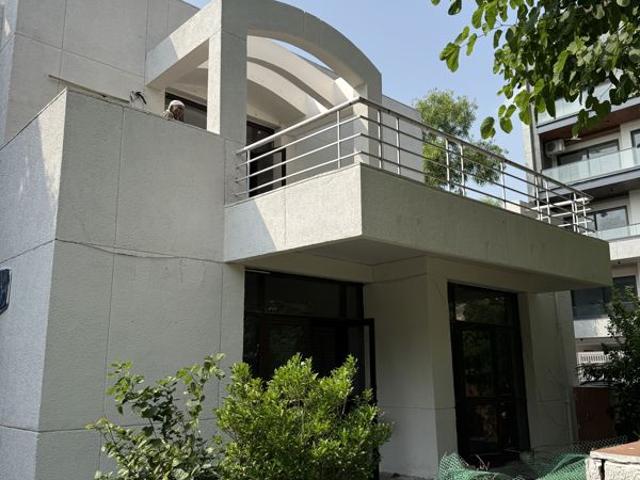 Villa for rent in Hariana