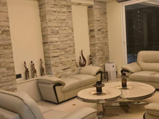 Flat for rent in Mayfield Garden, Gurugram
