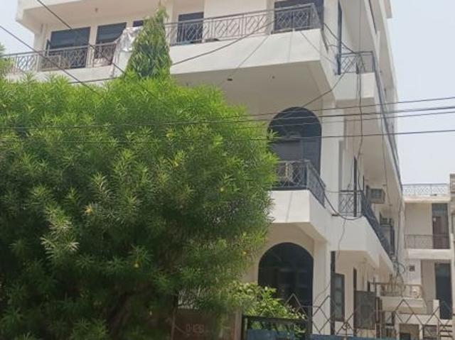 Villa for rent in Moti Bagh, Delhi