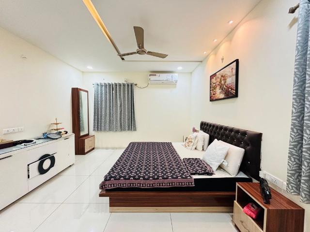 Villa for rent in Rajapushpa Lifestyle City, Sangareddy