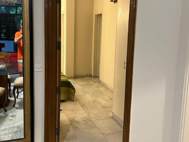 Flat for rent in Vasant Vihar, Delhi
