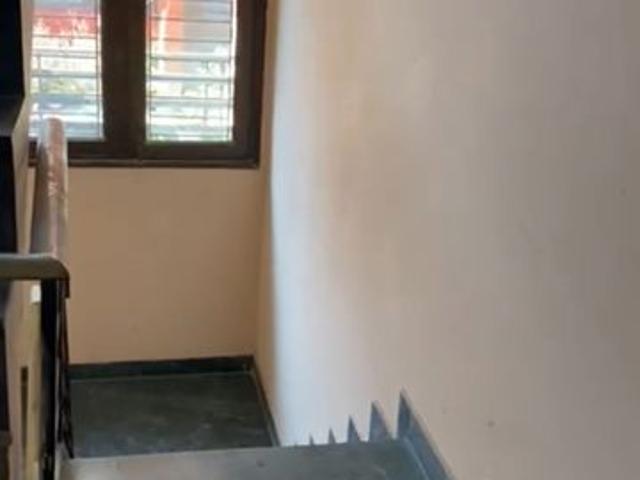 House for rent in Sector 30, Noida