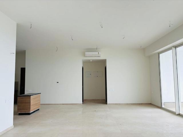 Flat for rent in Malad East, Mumbai Suburban District