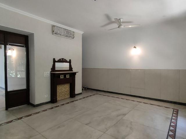 House for rent in Hariana
