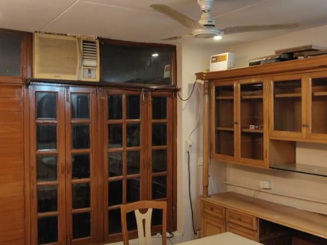 Villa for rent in Deri