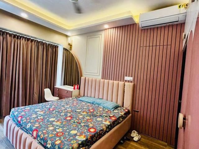Villa for rent in South Delhi, Deri