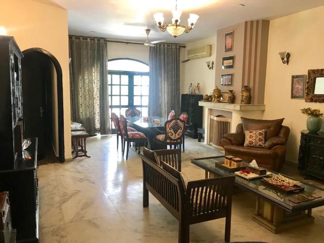 House for rent in Deri