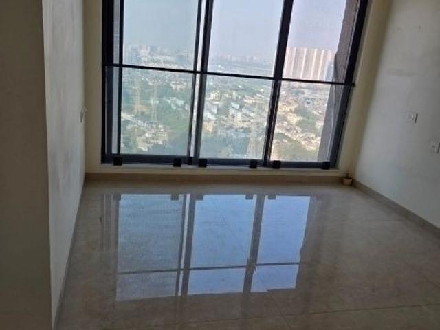 Flat for rent in Parel, Mumbai City District