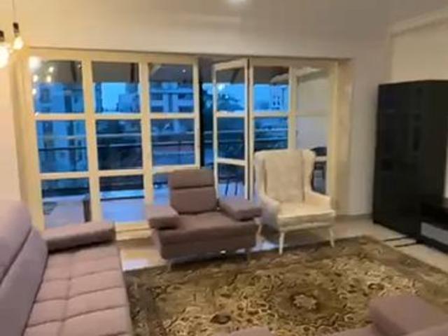 Flat for rent in Juhu, Mumbai