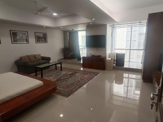 Flat for rent in Juhu, Mumbai