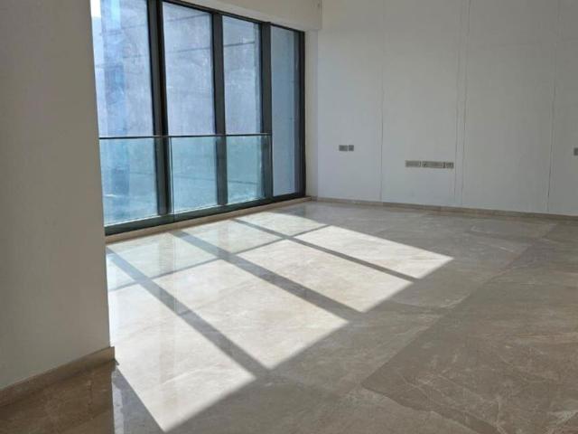 Flat for rent in Prabhadevi, Mumbai City District