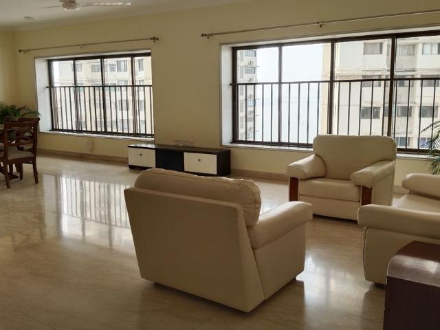 Flat for rent in Dadar West, Mumbai City District