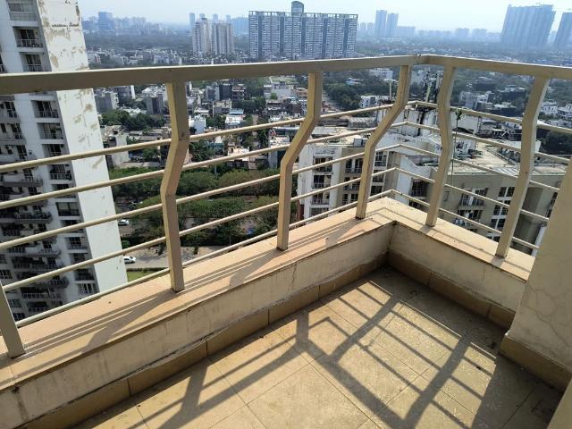 Flat for rent in Hazipur, Noida