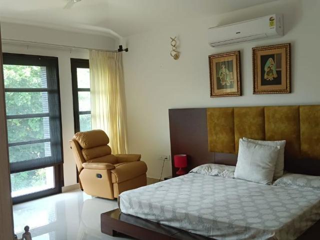 Villa for rent in Gurgaon, Gurugram