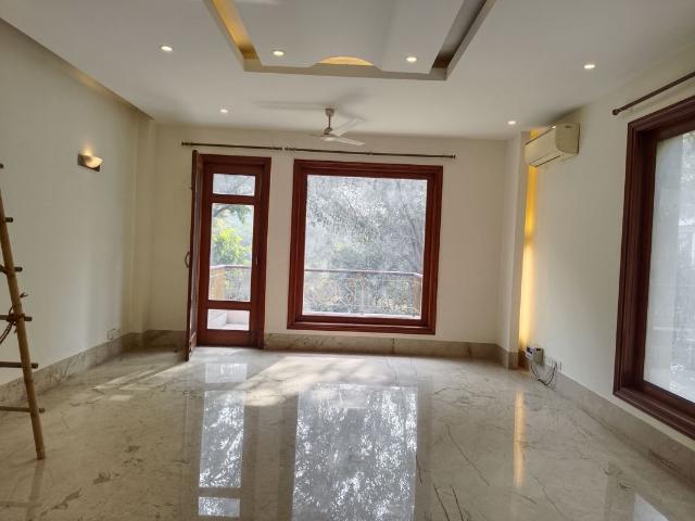 Flat for rent in Vasant Vihar, Delhi