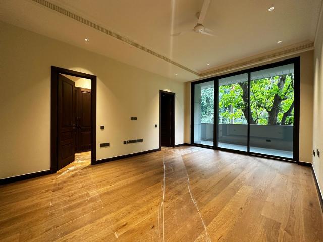 Flat for rent in Moti Bagh, Delhi