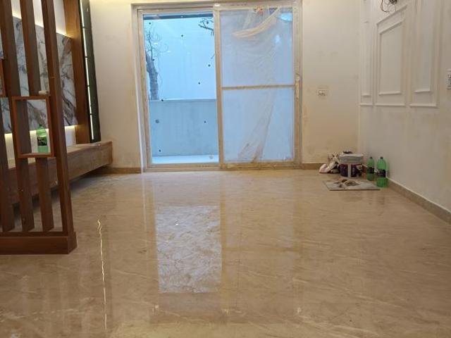 Flat for rent in DLF 5, Gurugram