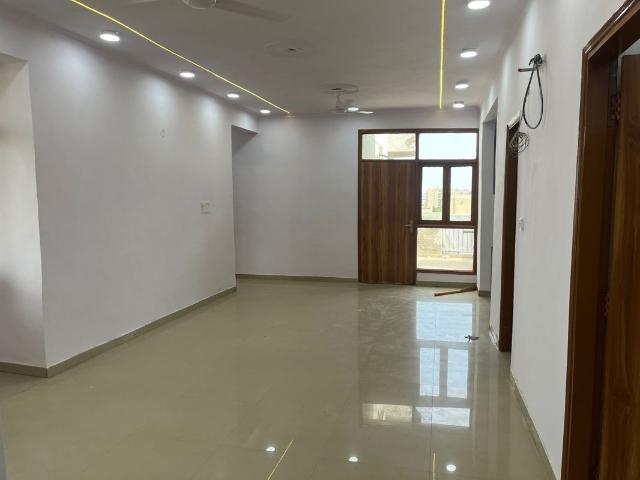 Flat for rent in Dwarka, Delhi