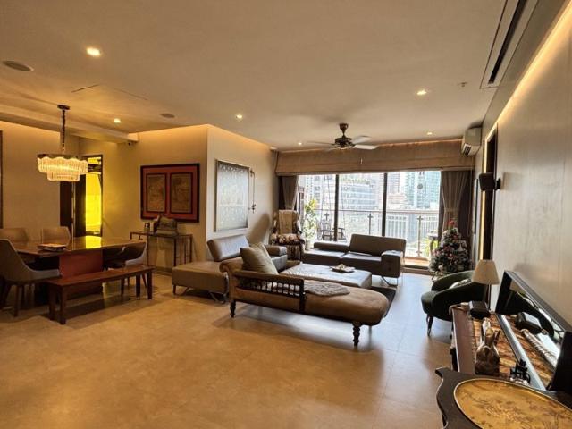 Flat for rent in Prabhadevi, Mumbai City District