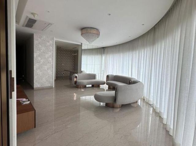 Flat for rent in Lower Parel, Mumbai City District