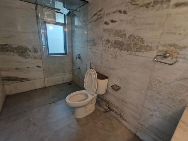 Flat for rent in Koregaon Park, Pune
